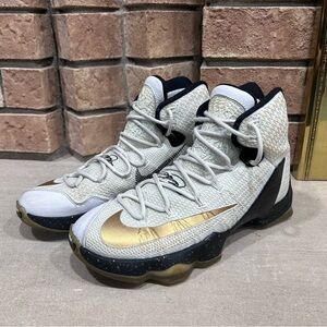 Nike LeBron 13 Elite Gold men’s shoes size 8.5 - 831923-170